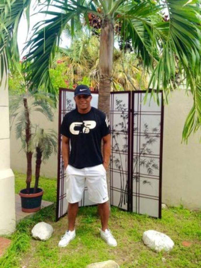 El precio de las camisetas será de 650 lempiras y hay en varios diseños.