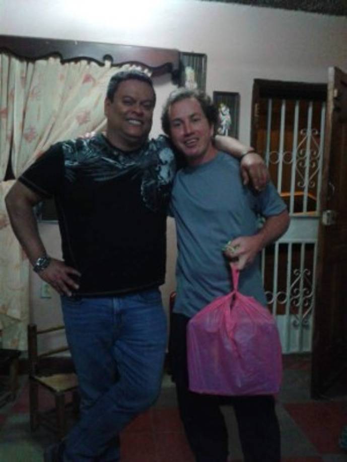 Los fundadores de Diablos Negros en Honduras, Willy Carias (baterista) y Ricardo Ucles Q.D.D.G. bajista, guitarrista y vocalista.