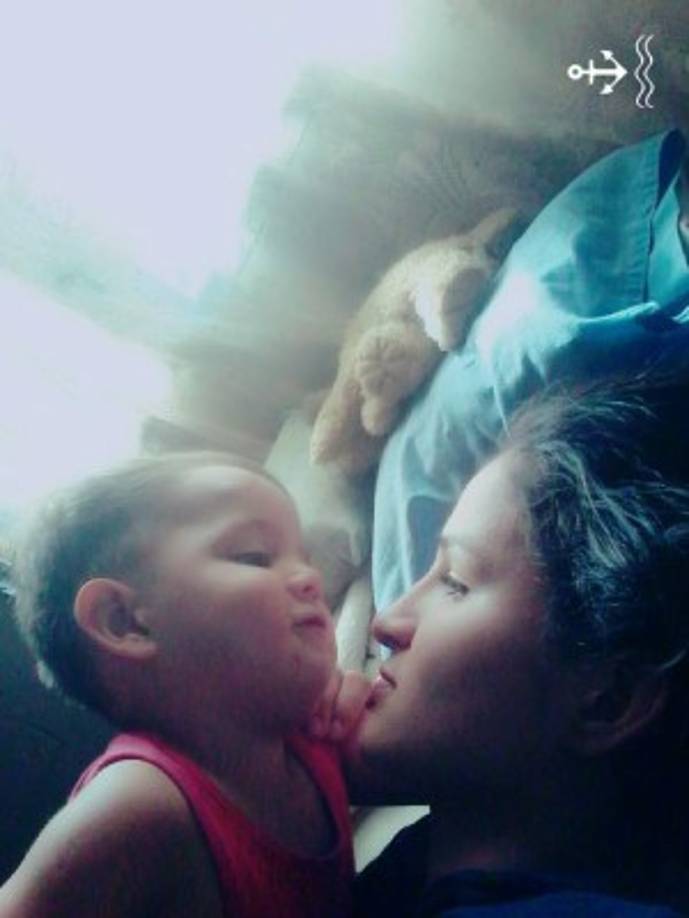 La joven tenía 20 años años y deja un niño huérfano.