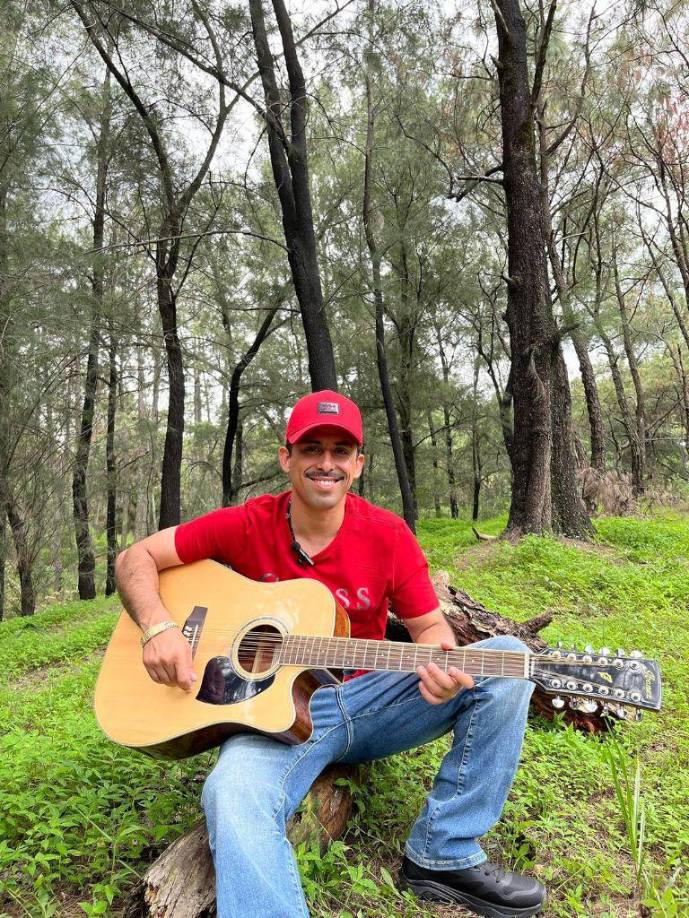 Supuestamente, cometió el crimen por celos.