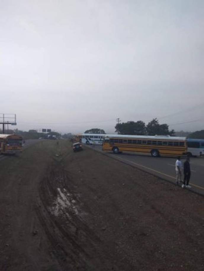 Se espera que durante horas de la tarde ambos sectores (estatal y transporte) alcancen acuerdos que permitan a los usuarios retomar el servicio regular en estos departamentos.