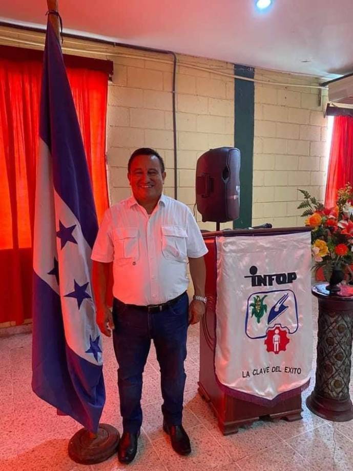 Manuel Menjívar había abandonado el alto cargo al frente de la regional del Infop en Atlántida, sin embargo, se mantenía como subdirector de la institución en la ciudad de La Ceiba.