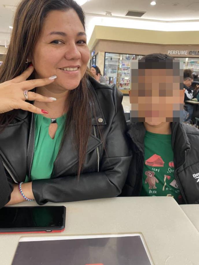 “Mi amiga mi hermana como nos decíamos hermanas de otra madre yo quiero despertar quiero que me digan que es mentira” escribió su mejor amiga Mariela, quien confirmó su fatal muerte.