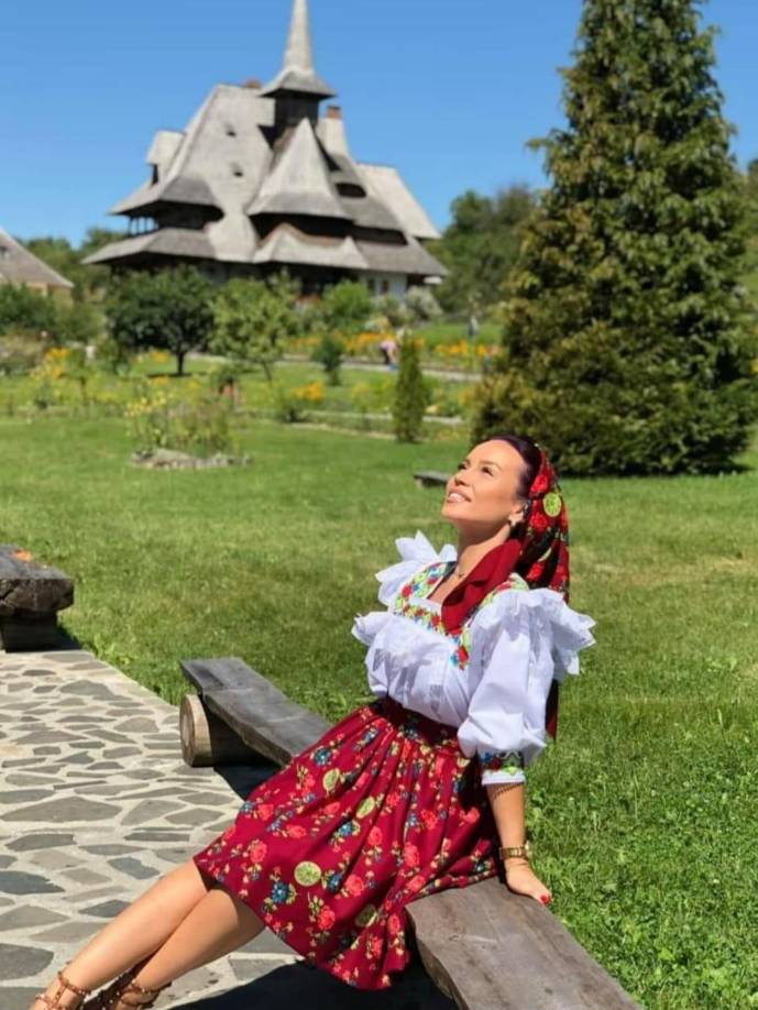 Su fallecimiento ha conmocionado a sus más de 500.000 seguidores en Instagram y al mundo digital en general, donde era ampliamente admirada por su carisma y estilo de vida saludable.