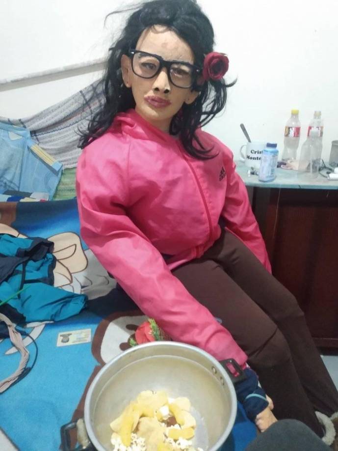 Por lo tanto, el hecho se encuentra en investigación.Ahora bien. Si se comprueba que efectivamente se dio mal uso al servicio de emergencia, la sanción sería de tipo 4.Así las cosas, de acuerdo con la ley 2197 del 2022, del Código Nacional de Seguridad y Convivencia Ciudadana, <b>la multa sería de 16 salarios mínimos diarios legales</b> (unos 618.656 pesos). El empleo indebido de líneas de emergencia es un atentado contra la convivencia ciudadana y es un hecho muy grave