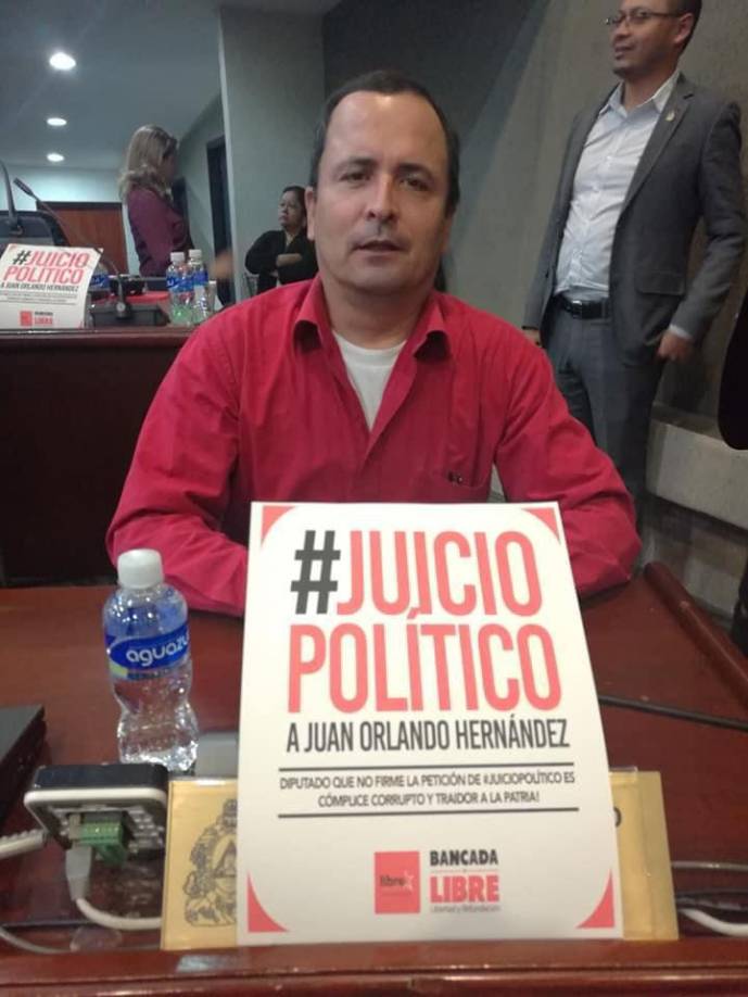 Sergio Castellanos es un líder político del departamento de Santa Bárbara.
