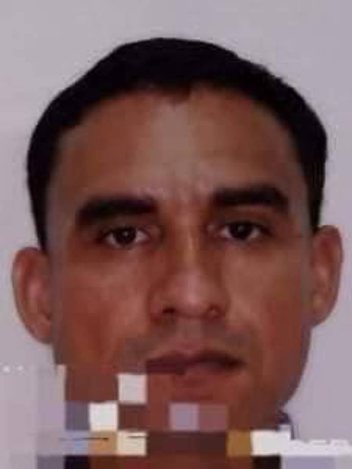 La niña se encontraba en estado crítico después del ataque perpetrado por su propio padre, quien también resultó en la muerte de la madre de la menor.