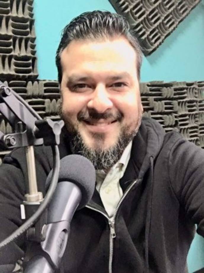 José Jorge Villeda: El periodista es aficionado al Real Madrid.