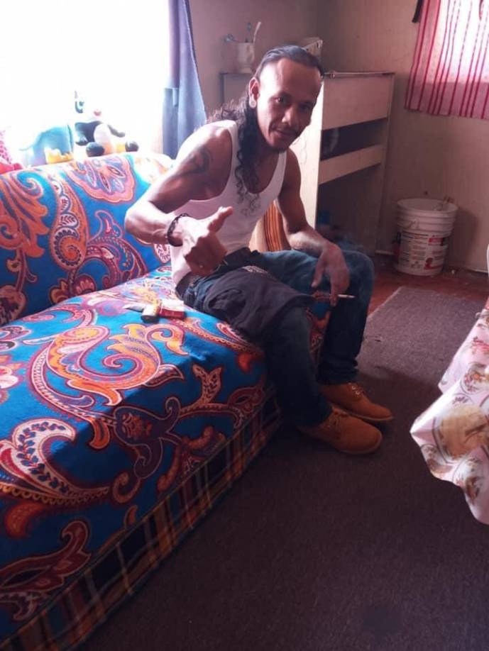 Fue a mediados del 2022 que Marcos emprendió la ruta migratorio, pero se presume que murió hace tres o cuatro meses, aunque la familia no lo supo hasta hace 15 días.Las circunstancias aún no están esclarecidas, pero, según testigos que se comunicaron con sus parientes, tenía un severo golpe en la cabeza.