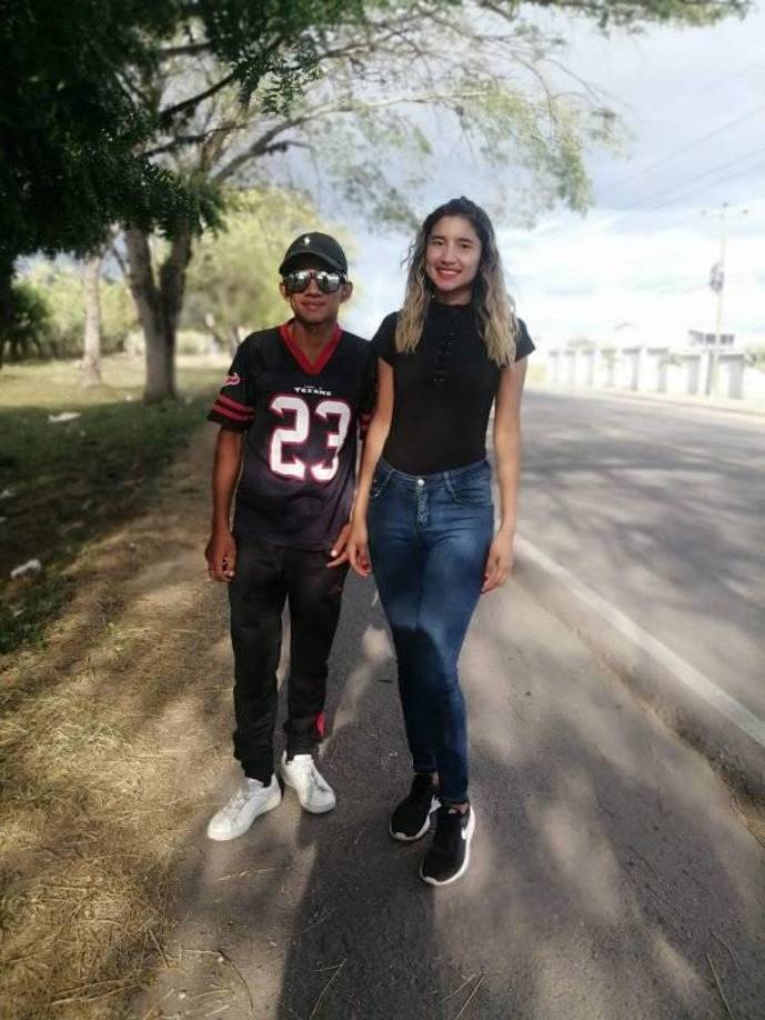 El 3 de junio Frank charló con su hermana Yesenia sin saber que sería la despedida. “Me dijo que me amaba, que yo era su princesa. Siempre me hablaba muy bonito. (Ese día) estuvimos hablando de muchas metas y sueños juntos y luego se despidió de mi como siempre lo hacía diciéndome que toda la vida me iba amar”, recuerda Yesenia en una entrevista exclusiva para LAPRENSA.HN. Ella era más que una hermana de Franklin, era una confidente.