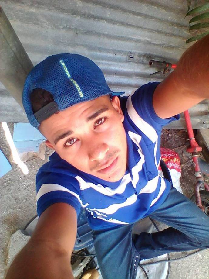 Esta versión no fue confirmada por las autoridades que llegaron al lugar a acordonar la zona.