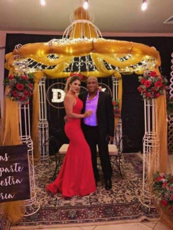 Ingrid Solís y Hernán Medford tienen año y medio de relación. Ella tiene 34 años y el exfutbolista 51.