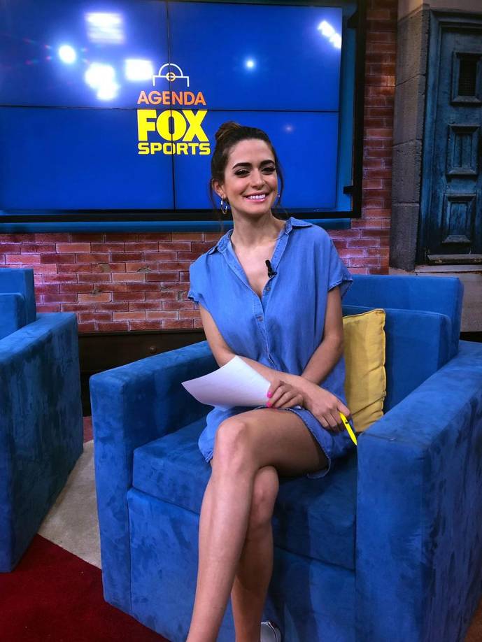 Mariana Velázquez de León, otra conductora de la cadena Fox Sports, anunció también su salida del canal.
