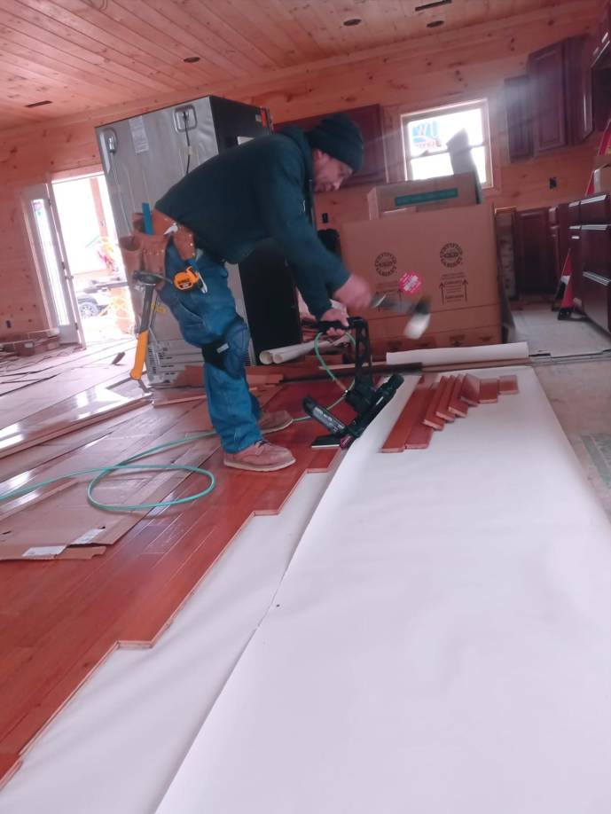 Jairo trabajaba en la construcción. “Era una persona que con cualquiera hacía amistad”, dijo su hermano.