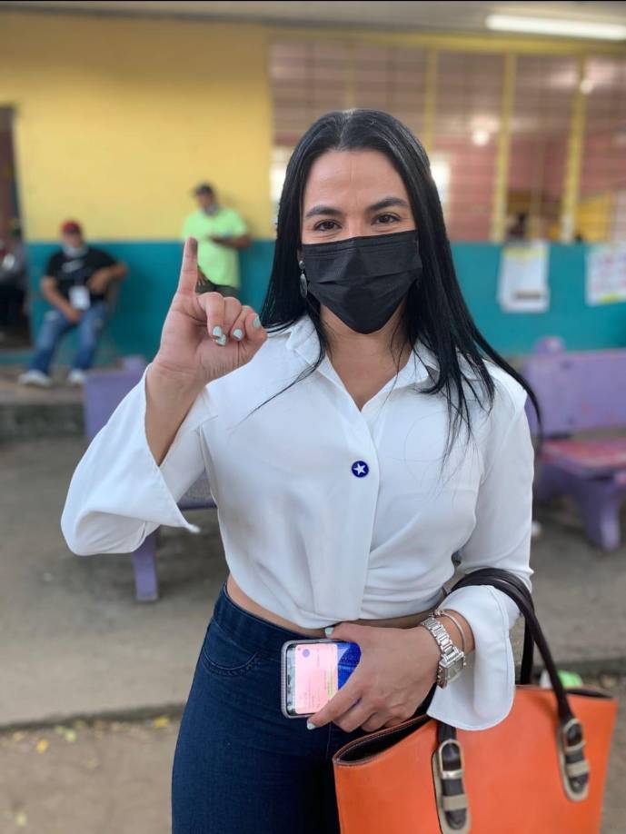 Daisy Andonie, candidata a diputada por el Partido Nacional. 
