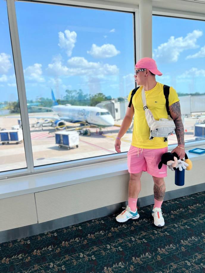 La ola delincuencial frustró el sueño de Darvis apenas a sus 19 años de edad y lamentablemente se vio en la necesidad de salir huyendo de Honduras rumbo a Estados Unidos.