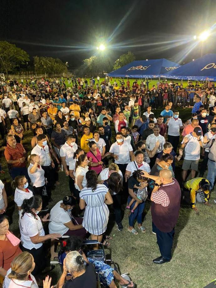 Delgado se dedicó a la música urbana desde 1994 hasta el 2008, pero su vida dio un giro.