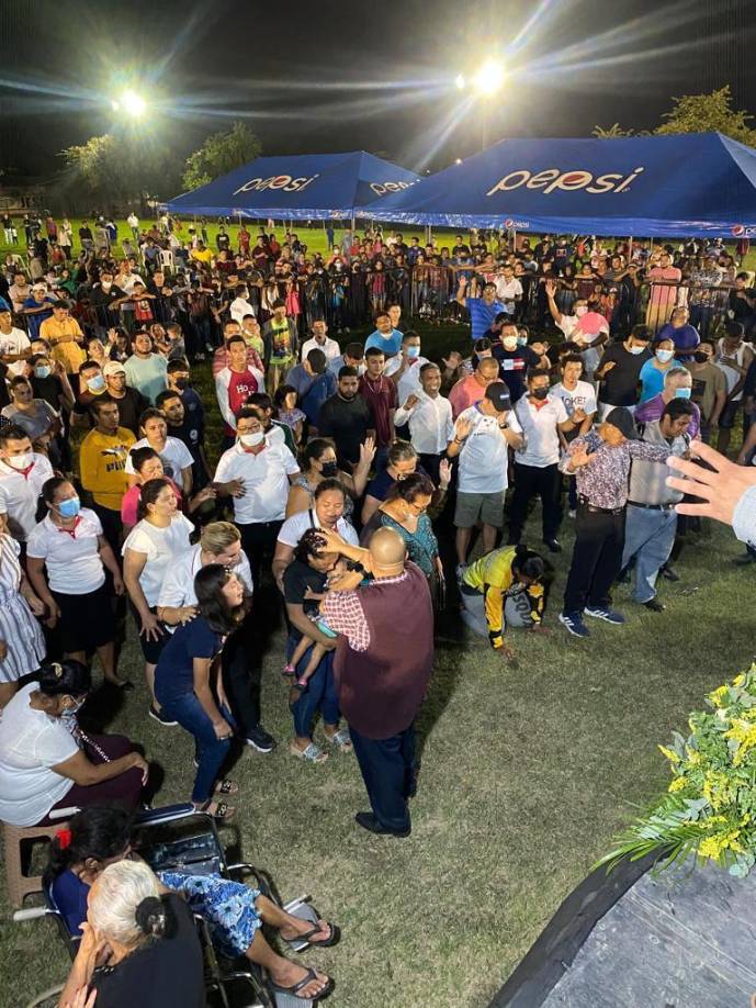 Por su parte, el pastor Jorge Rodríguez, del Ministerio Asis de Vida, organizador de la cruzada, dijo que La Unión fue visitada por el poder de Dios.