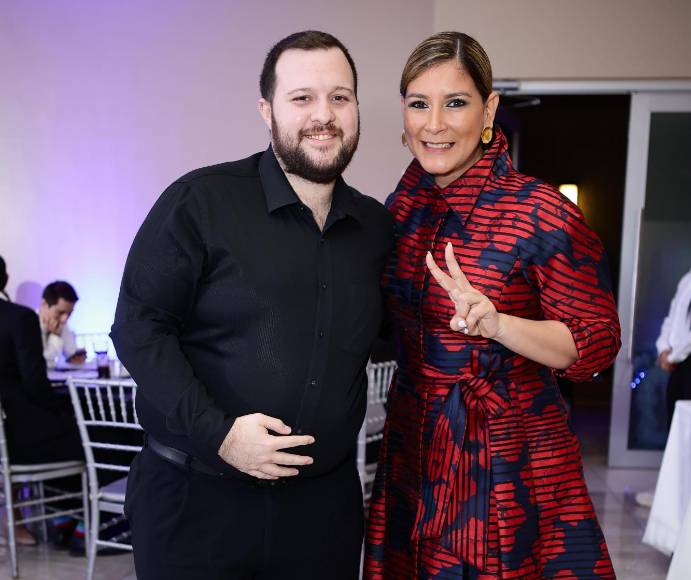 Roger Valladares y Ruth M. Arita