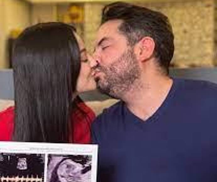 Además, José Eduardo Derbez y Paola Dalay se encuentran en la dulce espera de su primogénito. La noticia sorprendió a propios y extraños, pues el hijo de Eugenio Derbez y Victoria Ruffo no suele compartir detalles sobre su vida privada fuera de sus programas de televisión o reality show familiar.