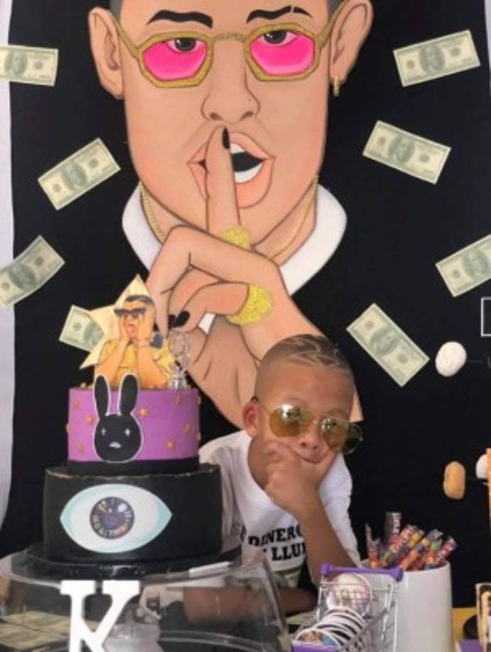La fiesta de cumpleaños de un niño de nueve años se viralizó en las redes sociales tras que salieran las fotos del evento al estilo del Bad Bunny.