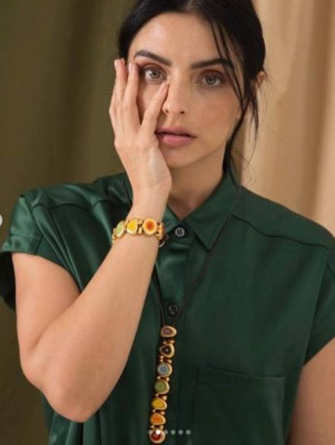 También ha posado para muchas revistas, la portada más reciente fue para la revista de hombres Esquire México y Latinoamérica.