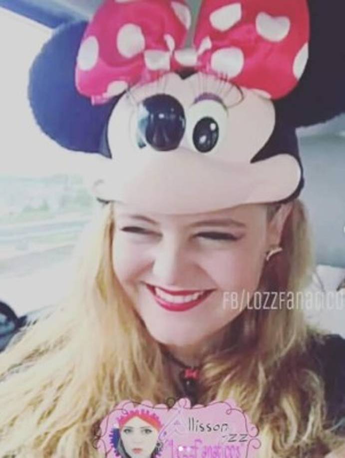 La joven actriz cambió mucho su apariencia física. Dejó su larga cabellera negra por color rubio y corto.<br/><br/>Además, en algunas ocasiones ha sido coptada con unas libras de más por lo que también ha recibido críticas.<br/><br/>