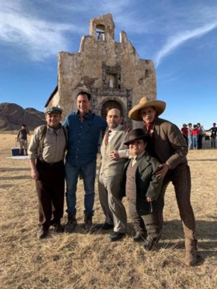 Vivar en la actualidad participa en la grabación de la película 'Poderoso victoria' a sus 74 años.