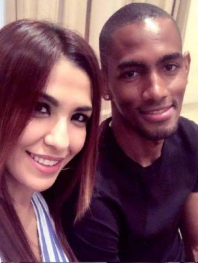  <i>Yarely Espinal es la chica de Jerry Bengtson, goleador del Olimpia.</i>