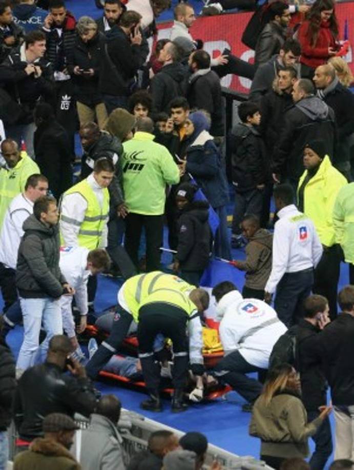 Algunas personas resultaron heridas dentro del estado en París.