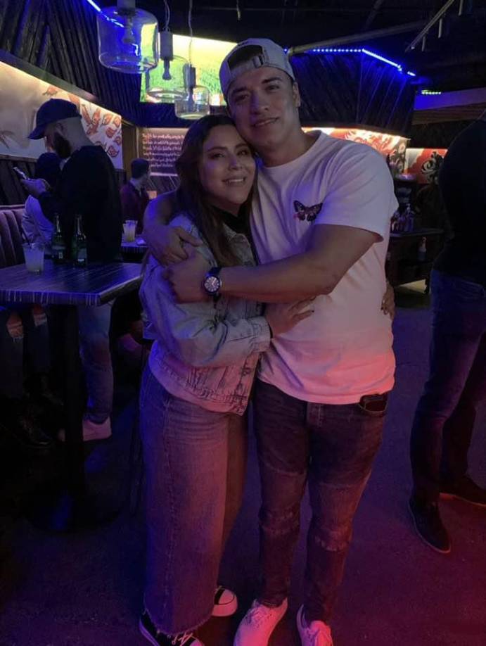 La familia hizo el reporte ante las autoridades el 30 de julio. Al poco tiempo fue localizado el vehículo de trabajo de Velásquez en la cuadra 1600 del boulevard Rancho Conejo, en Thousand Oaks. Era lo único que se sabía desde el 1 de agosto anterior.