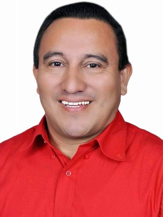 “A su esposa, hijos y demás familiares, nuestra solidaridad en estos momentos”, agregó.