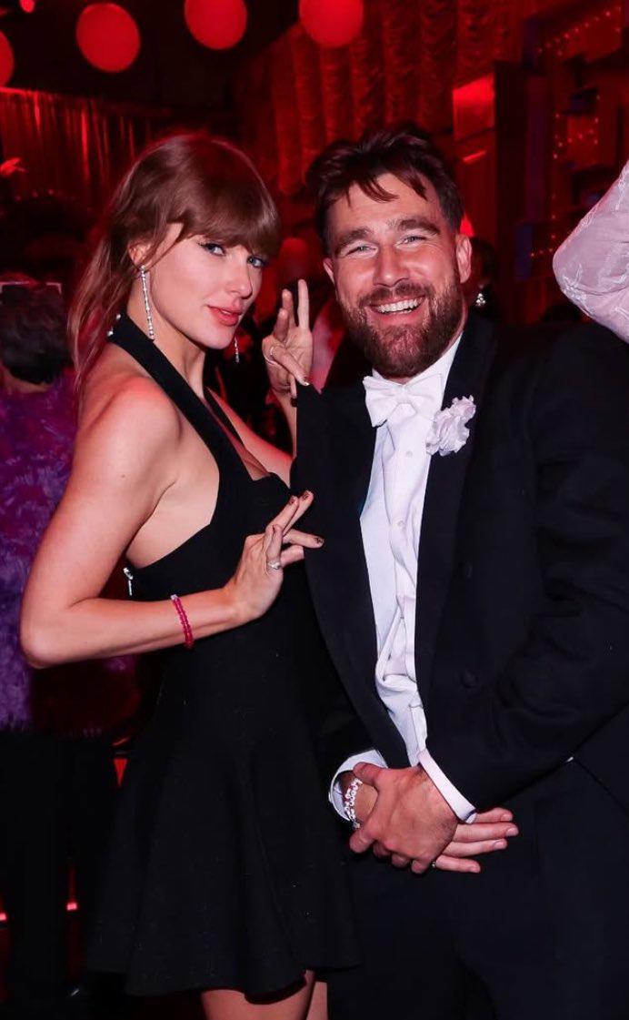 De migajera al altar: La emotiva historia de amor de Taylor Swift y Travis Kelce