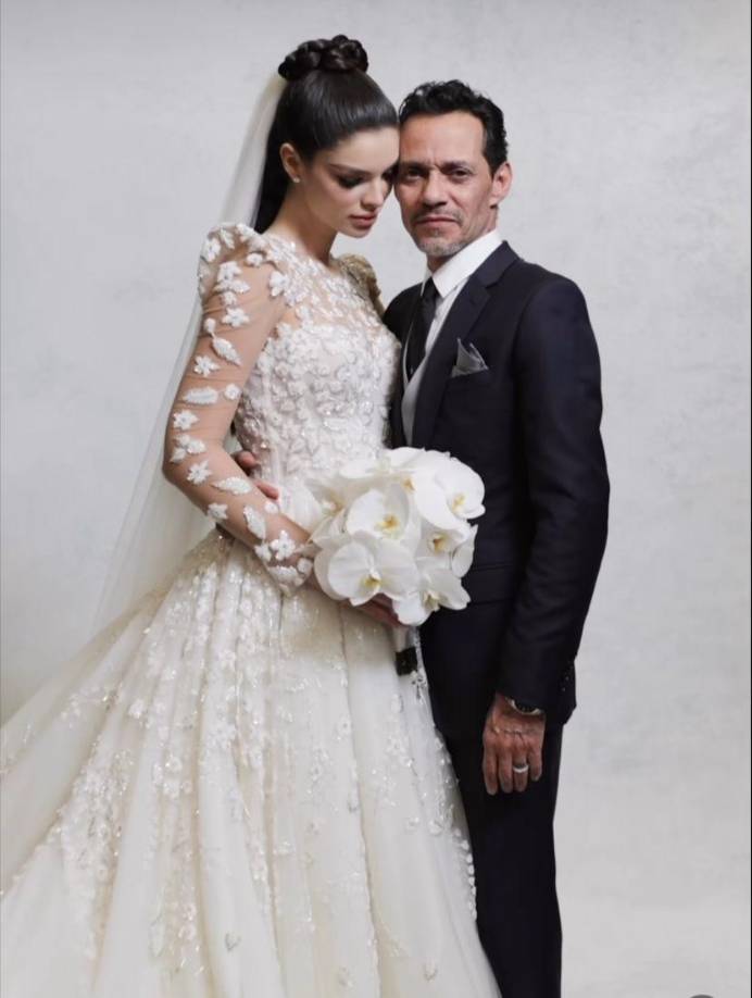 Lo cierto es que los ahora esposos lucían espectacular. Cortesía: Hola.