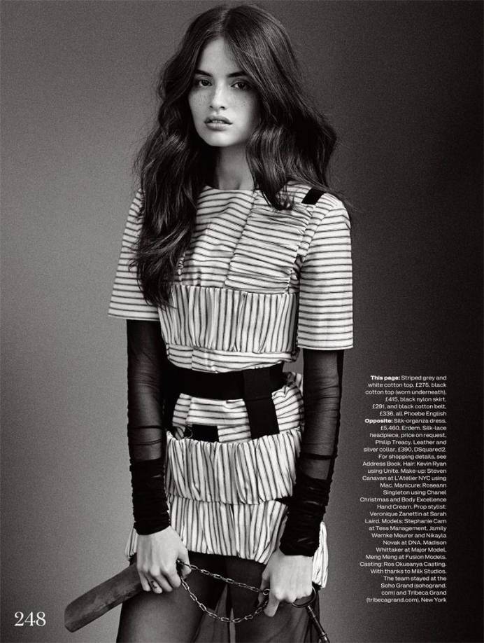 Stephanie Cam ha trabajado para agencias importantes y ha aparecido en revistas internacionales, demostrando así su profesionalismo. 