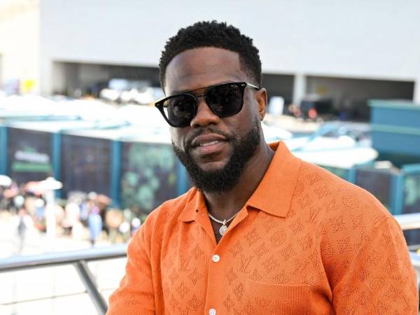 El comediante Kevin Hart se mantiene al margen del escándalo de Diddy.