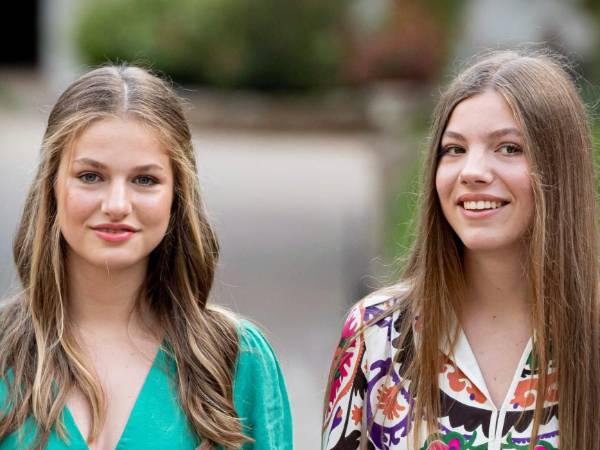 Las princesas Leonor y Sofía tuvieron un bonito gesto con sus padres.