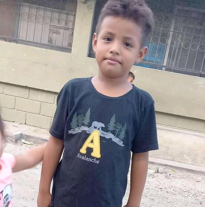 Las dolorosas imágenes en el funeral del inspector Kevin Pérez