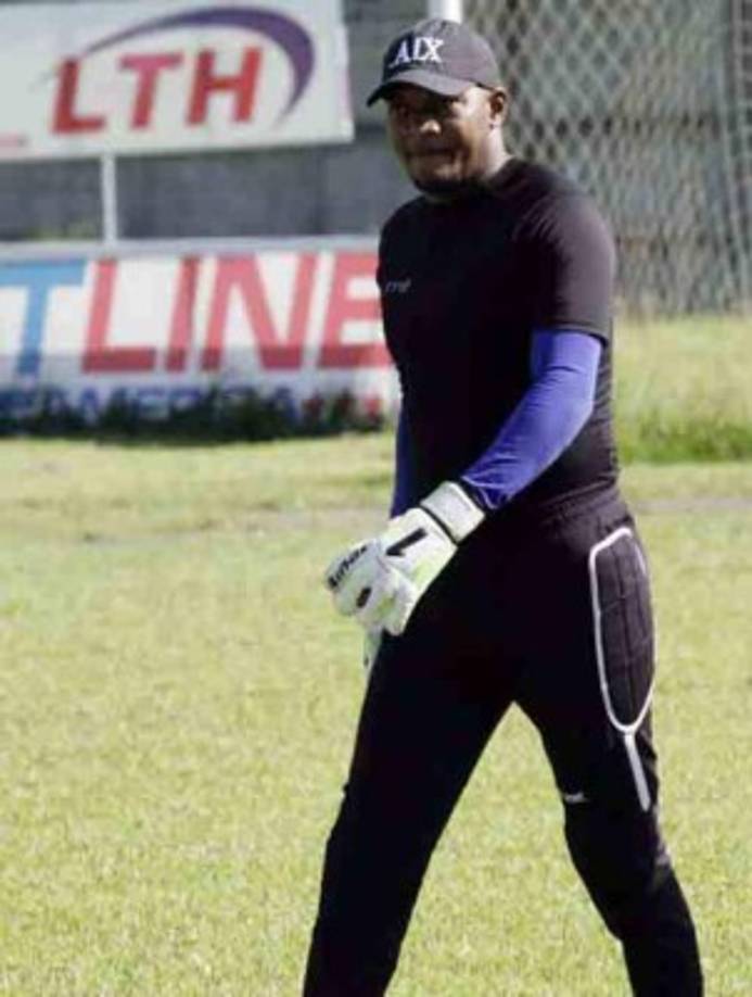 Yul Arzú tuvo un amplio recorrido en la Liga Nacional de Honduras. Vistió la camiseta de clubes como Real España, Marathón, Deportes Savio, Atlético Choloma, Vida, Juticalpa.