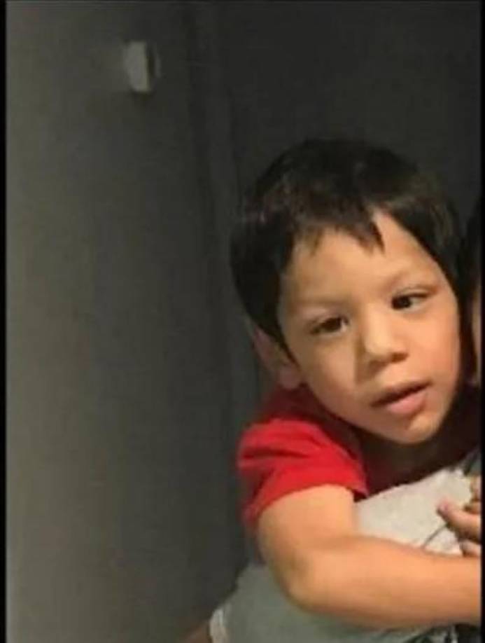 El sábado 31 de marzo se emitió una Alerta Amber en Texas por Noel, quien, según las autoridades, padece discapacidades graves y no ha sido visto desde noviembre. 