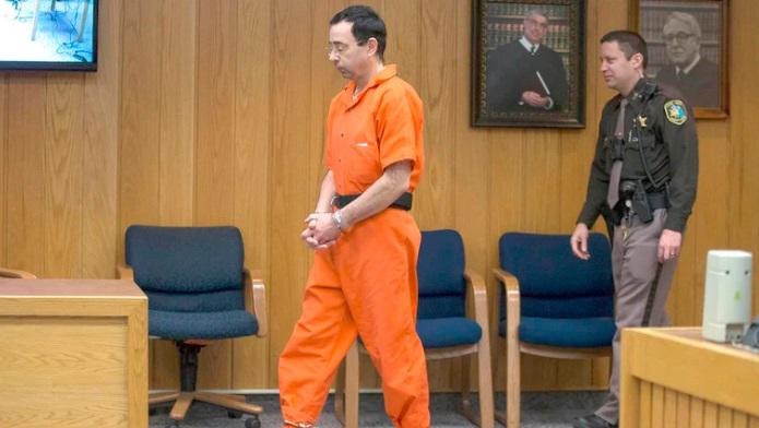 Larry Nassar fue sentenciado a 175 años de prisión por abusar sexualmente de más de 90 atletas estadounidenses.
