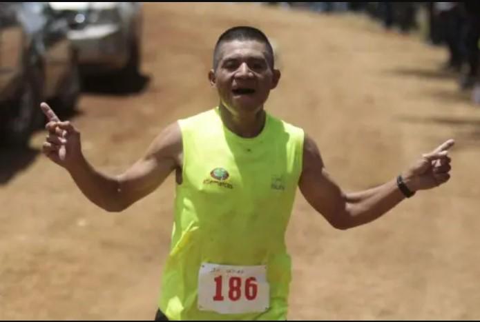 Rodrigo, el único hondureño que estuvo cerca de ganar la Maratón Internacional de La Prensa