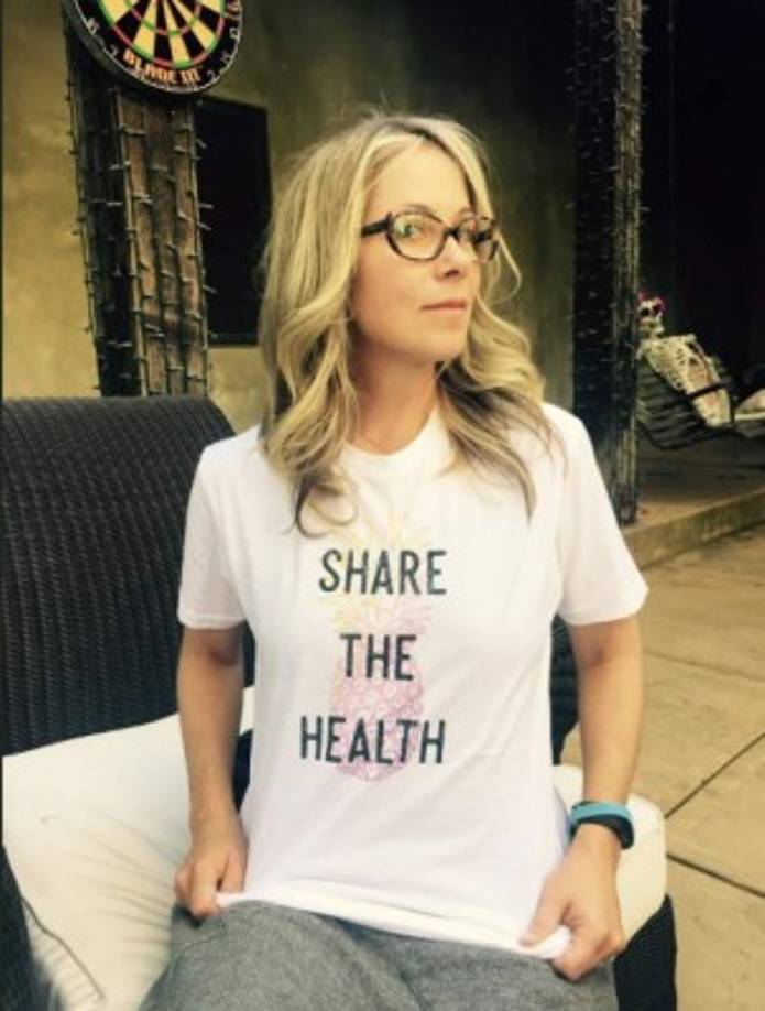 'Hace dos semanas me sacaron mis ovarios y mis trompas. Mi prima falleció por culpa de un cáncer de ovarios en el 2008, y yo puedo prevenir eso. Esa fue mi manera de tomar control sobre todo'.