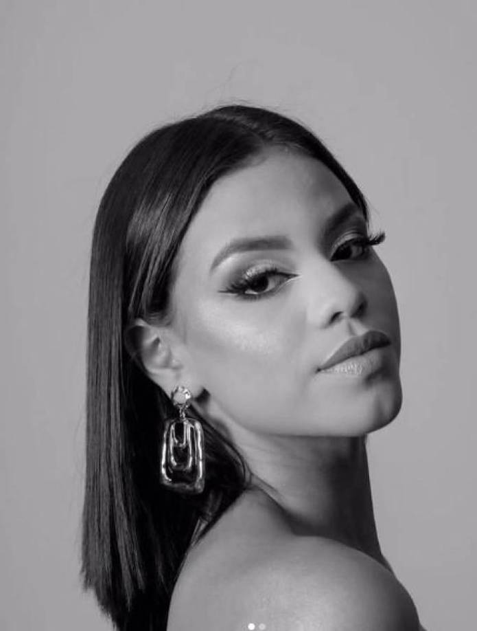 Majo, la discreta novia de Agustín Auzmendi. Al parecer ella prefiere mantenerse con un perfil muy bajo, ya que poco o nada hay sus redes sociales.