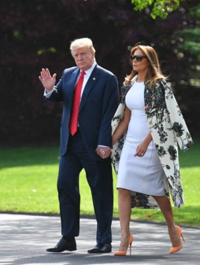 Pese a las constantes polémicas que rodean su matrimonio, la pareja presidencial se ha mostrado unida en cada uno de sus eventos públicos y la primera dama se apresta a acompañar a Trump en una nueva campaña por la reelección.
