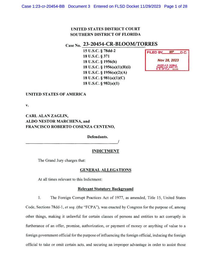Fiscalía de EUA: Roberto Cosenza usó dos empresas fachada para lavado
