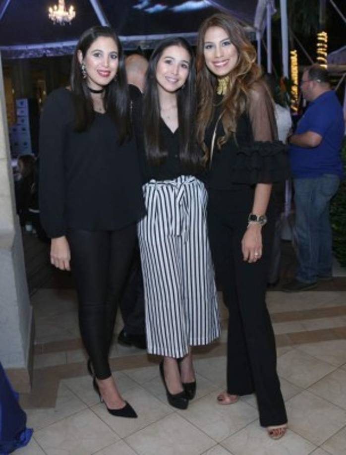 Nicole Mourra, Ali Pasquier y Ana Alvarenga.