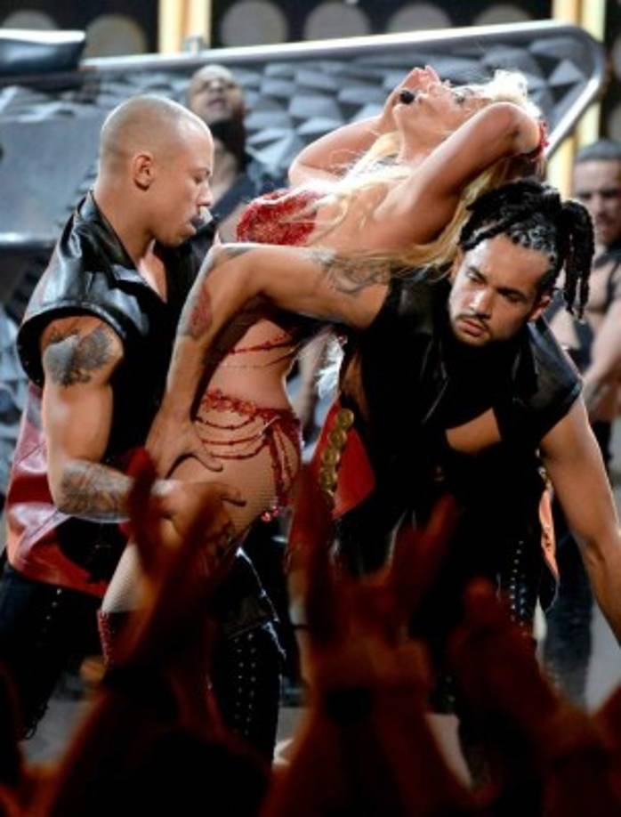 El público en Twitter no hizo más que expresar palabras de aliento para la cantante.