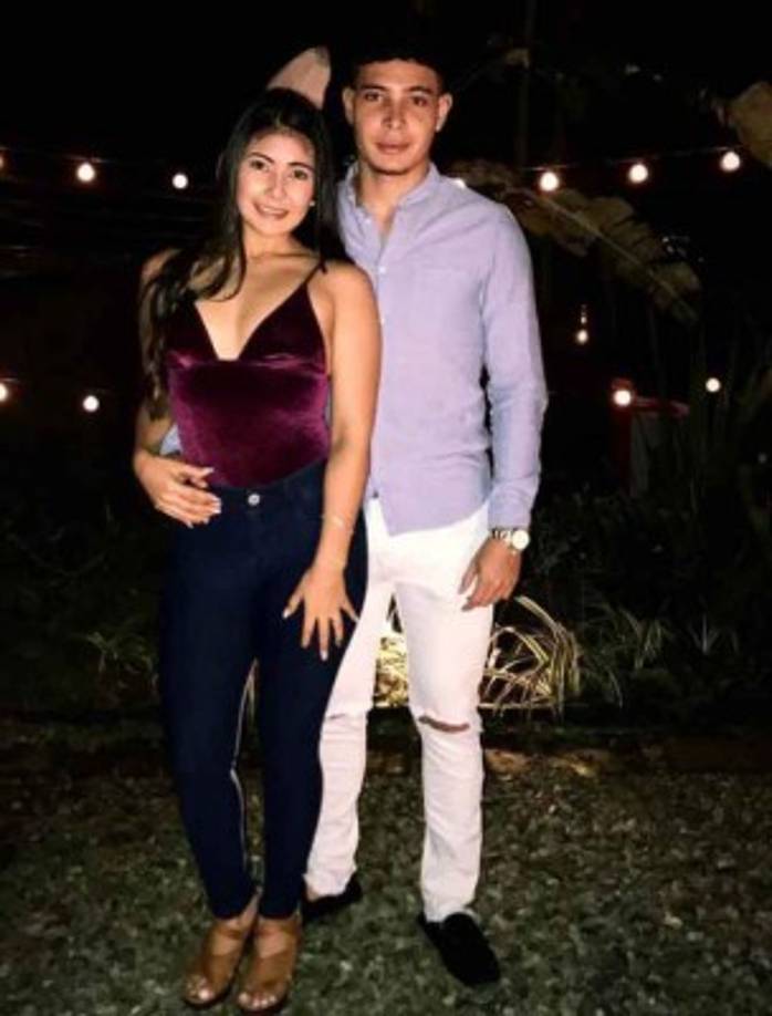 Bella Siloet: Es la linda novia del volante Jhow Benavídez del Real España.