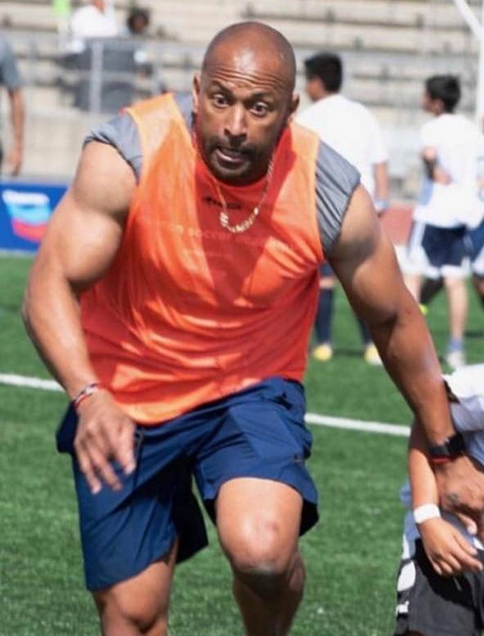 “Muma” Bernárdez está más fuerte ahora retirado que en su etapa como futbolista..